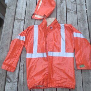 Hi-Vis Flame Gard Utili-Gard Flame Resistant Waterproof Jacket - Size S/M.